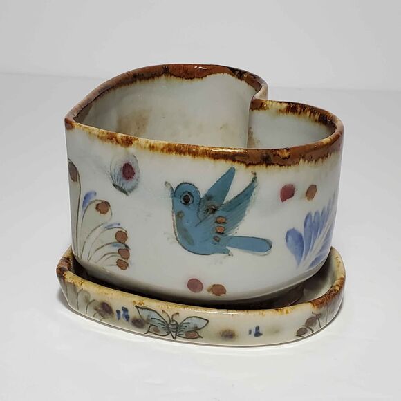 Tonala Folk Art Pottery Planter and Dish Heart - Picture 2 of 9